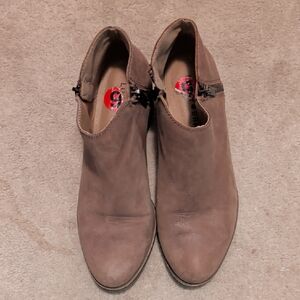 Lucky Brand Tan Ankle Booties